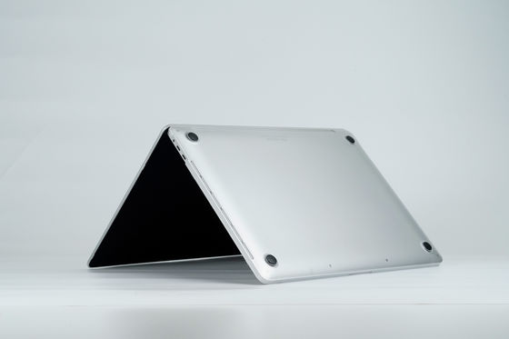 1.2mm Ultra Slim Hard Shell Macbook Gehäuse PC-Materialien Schlupffsicherung